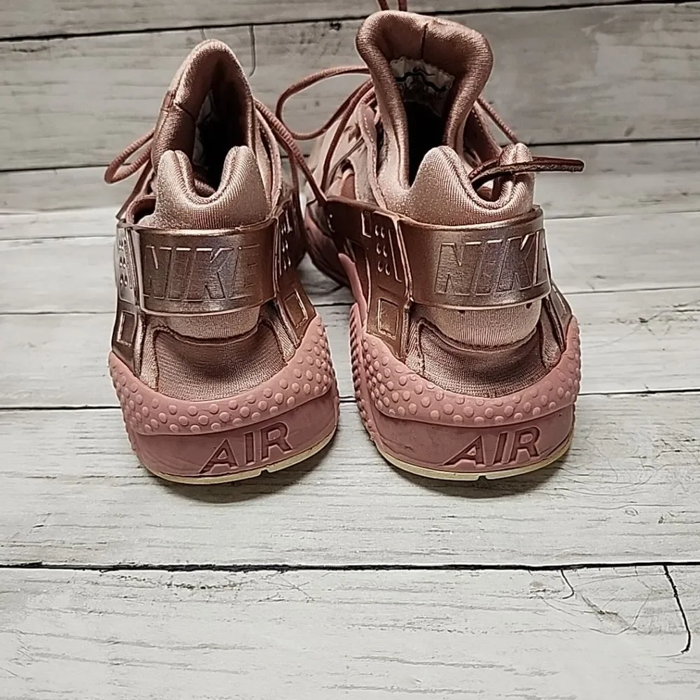 Nike Mens Air Huarache Run Premium Peach Lace Up Sneaker Shoes Sz13 704830-601